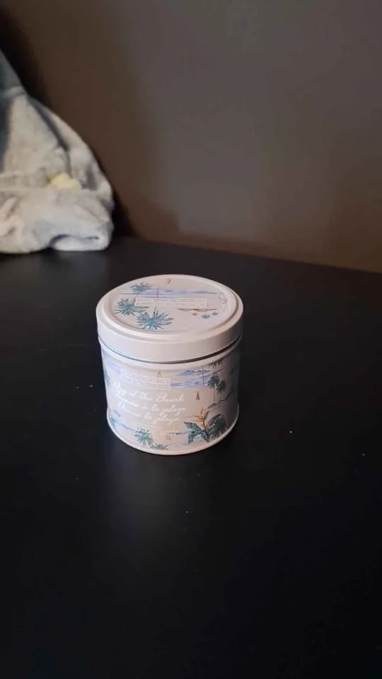 New Day at the Beach Scented Candle - photo 2