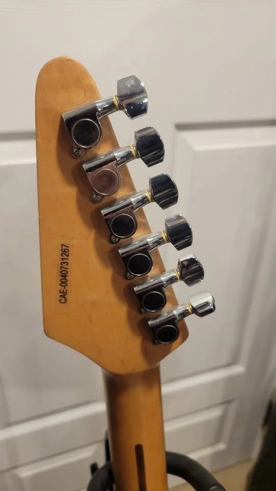 $270 Fender Starcaster Electric Guitar - Dakota Red - photo 5