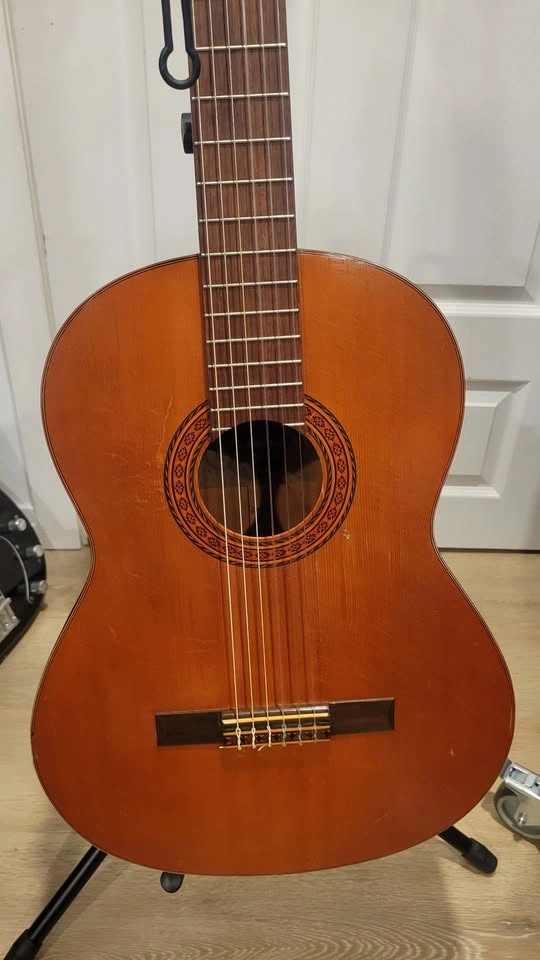 $400 Yamaha G-60A Classical Guitar (Made in Japan 1970s) - photo 3