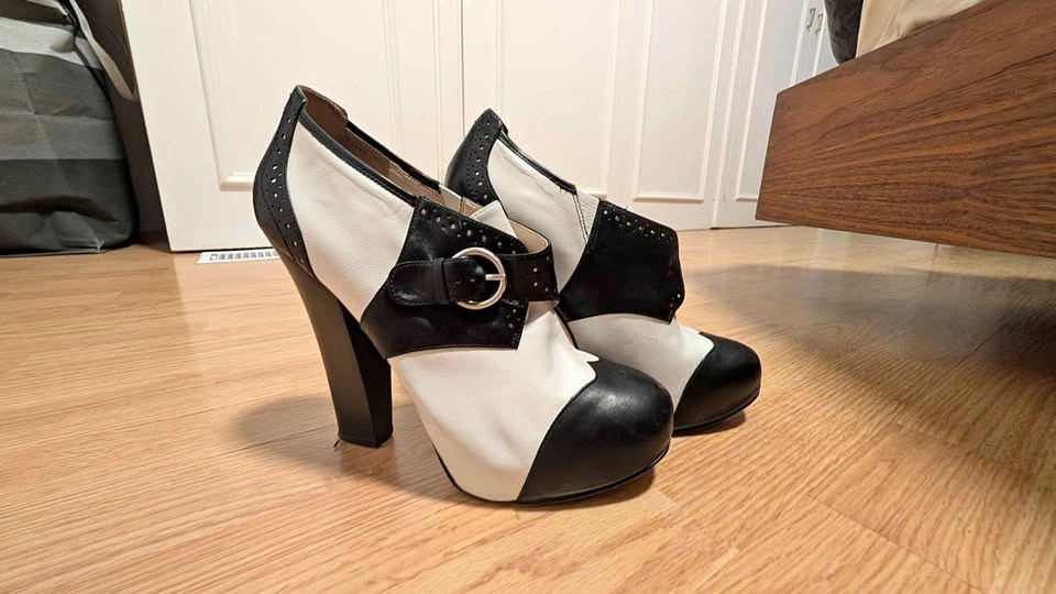 Nine West Black and White Spectator Heels