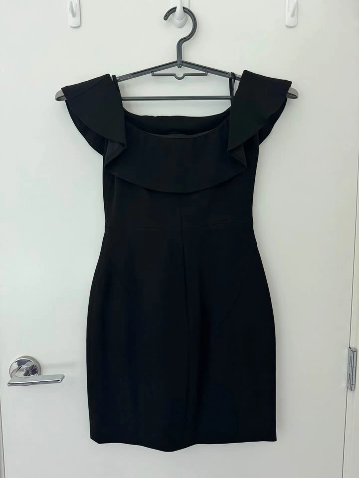 Aritzia Babaton Black Off-the-Shoulder Ruffle Dress Size 0 - photo 2