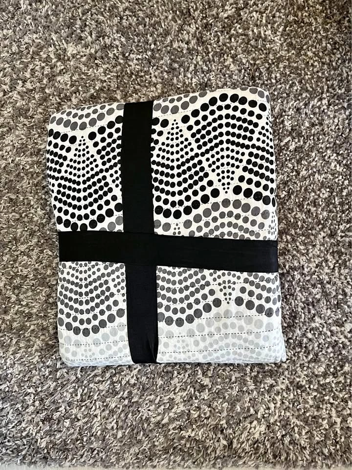 Lauren Taylor Coverlet and Shams 3 pc Set