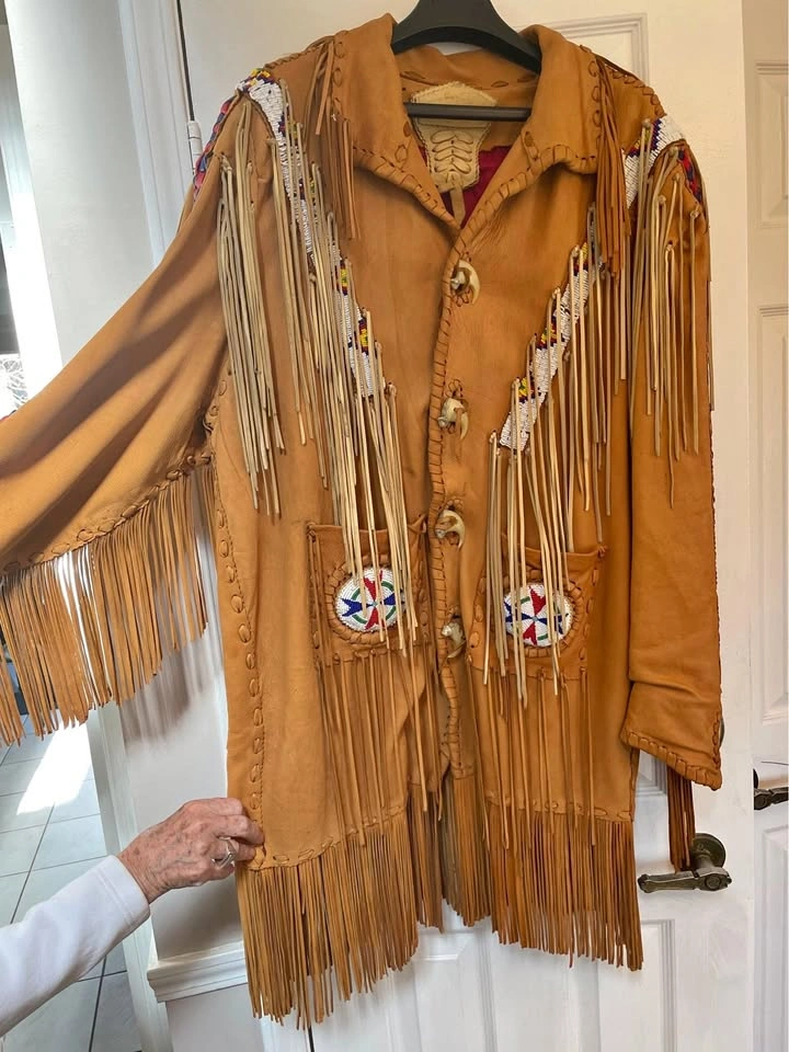 Custom Leather Western Fringe Jacket - Fort Grizzly