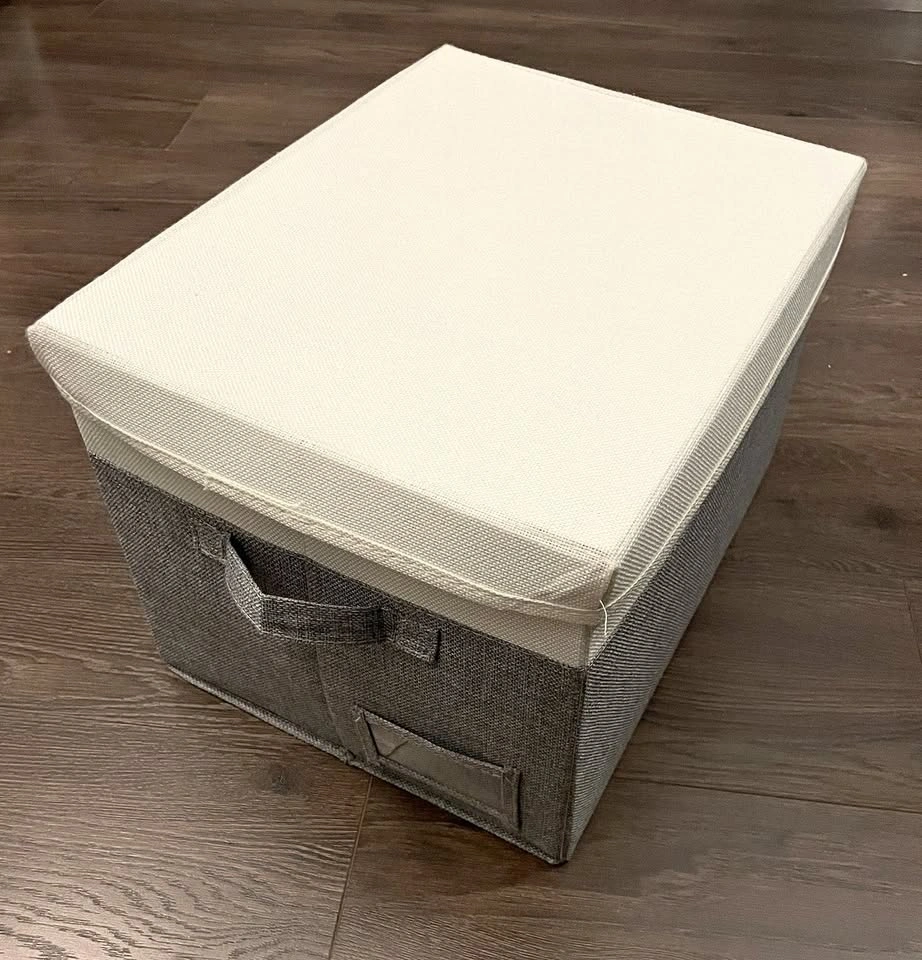 Large Wardrobe Storage Boxes with Lids x 5