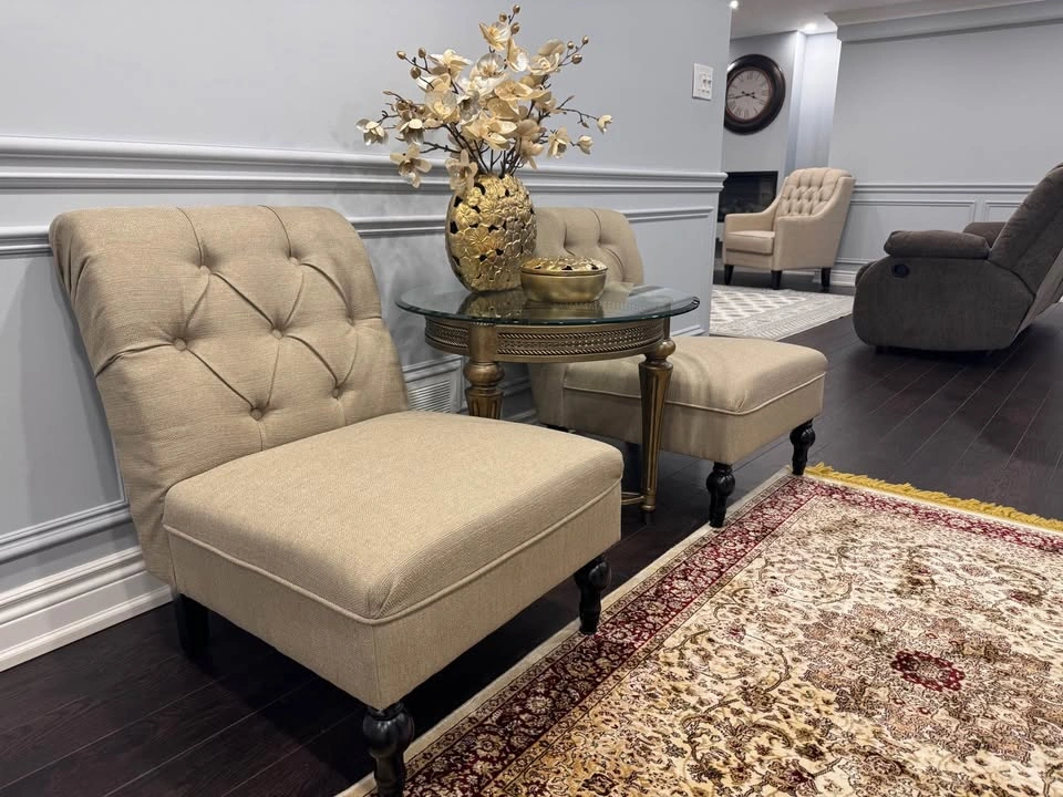 Armless Accent chairs - photo 4