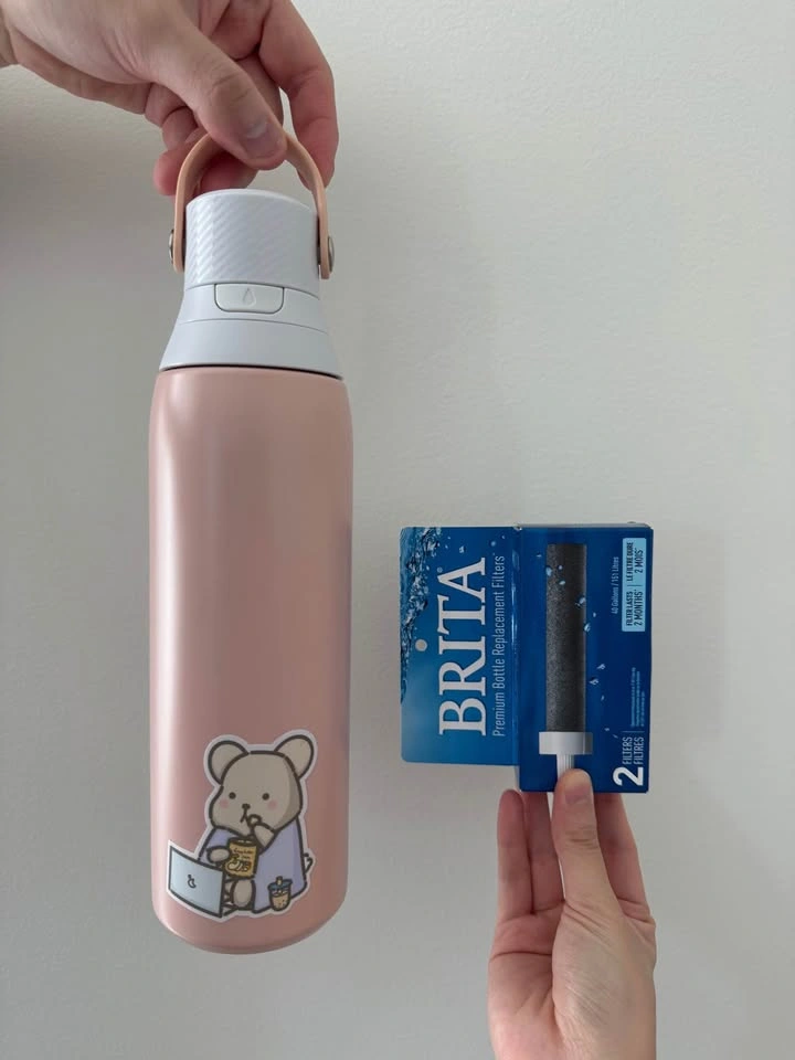 Brita Pink Stainless Steel Filtering Water Bottle + 2 Filters - photo 2