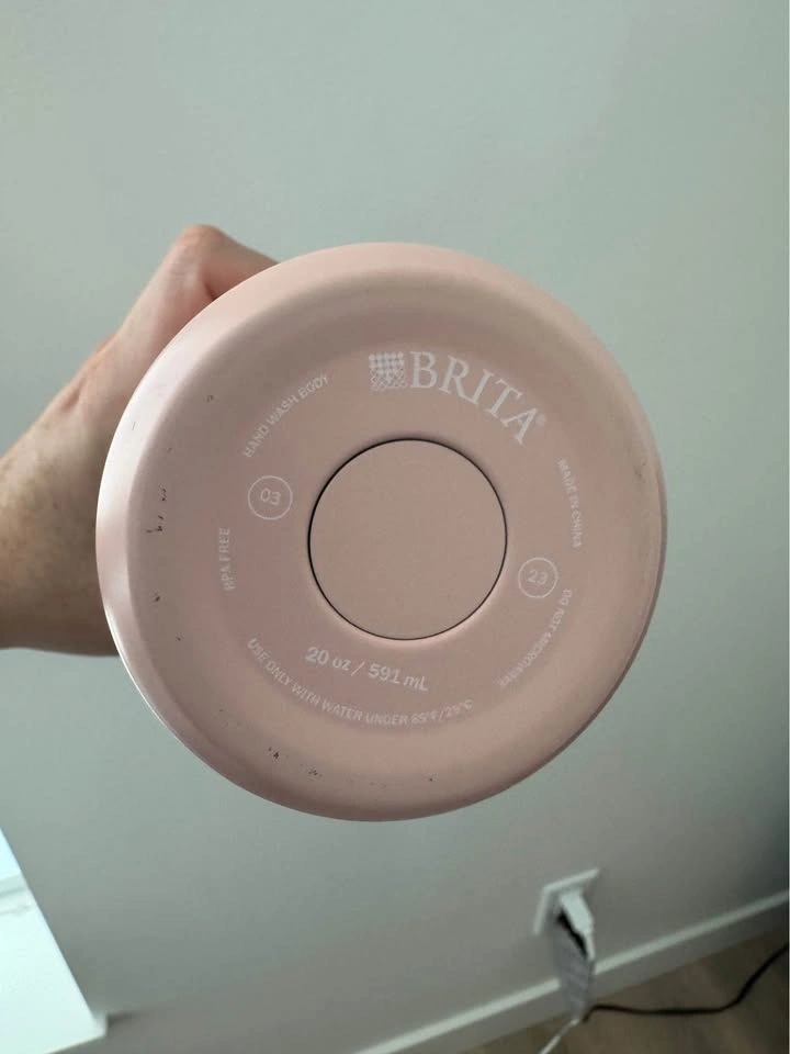 Brita Pink Stainless Steel Filtering Water Bottle + 2 Filters - photo 3