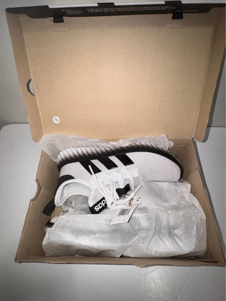 Adidas Men Running Shoes Size 9.5 & 10 US - photo 4