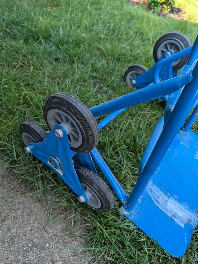Powerfist Stair Climbing Hand Cart image indicator(4)