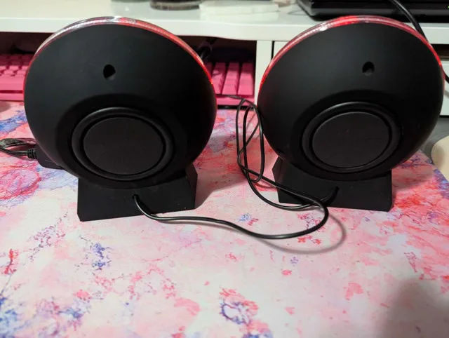 Enhance Gaming Speakers image indicator(6)