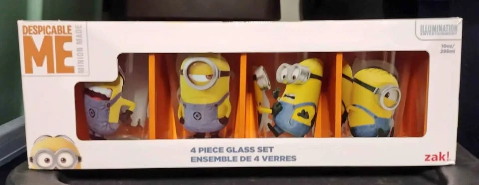 Zak Designs Minions 10 oz Glasses Set Brand New thumbnail