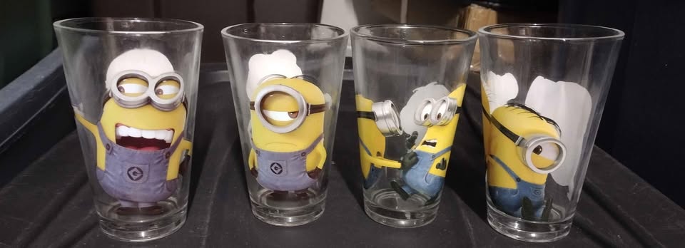 Zak Designs Minions 10 oz Glasses Set Brand New - photo 3