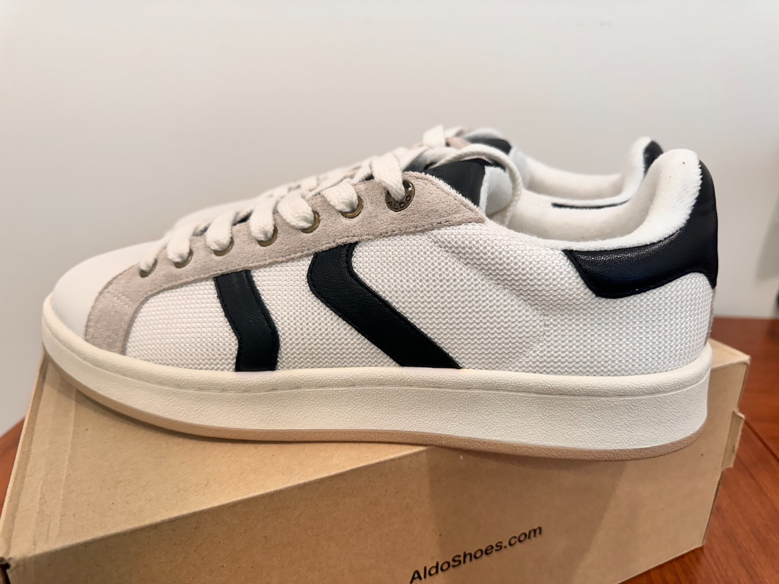 ALDO Retrokicks-100 Men's Sneakers Size 12 White Beige Black Lea - photo 4