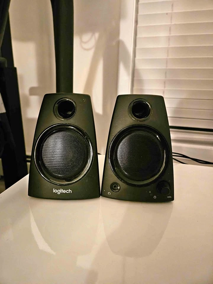 Logitech Z130 Stereo Speakers