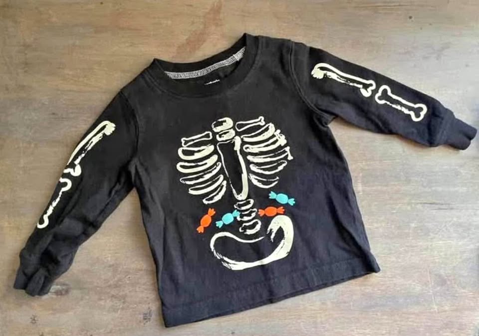 SKELETON Halloween Baby Long Sleeve Shirt Size 9 months