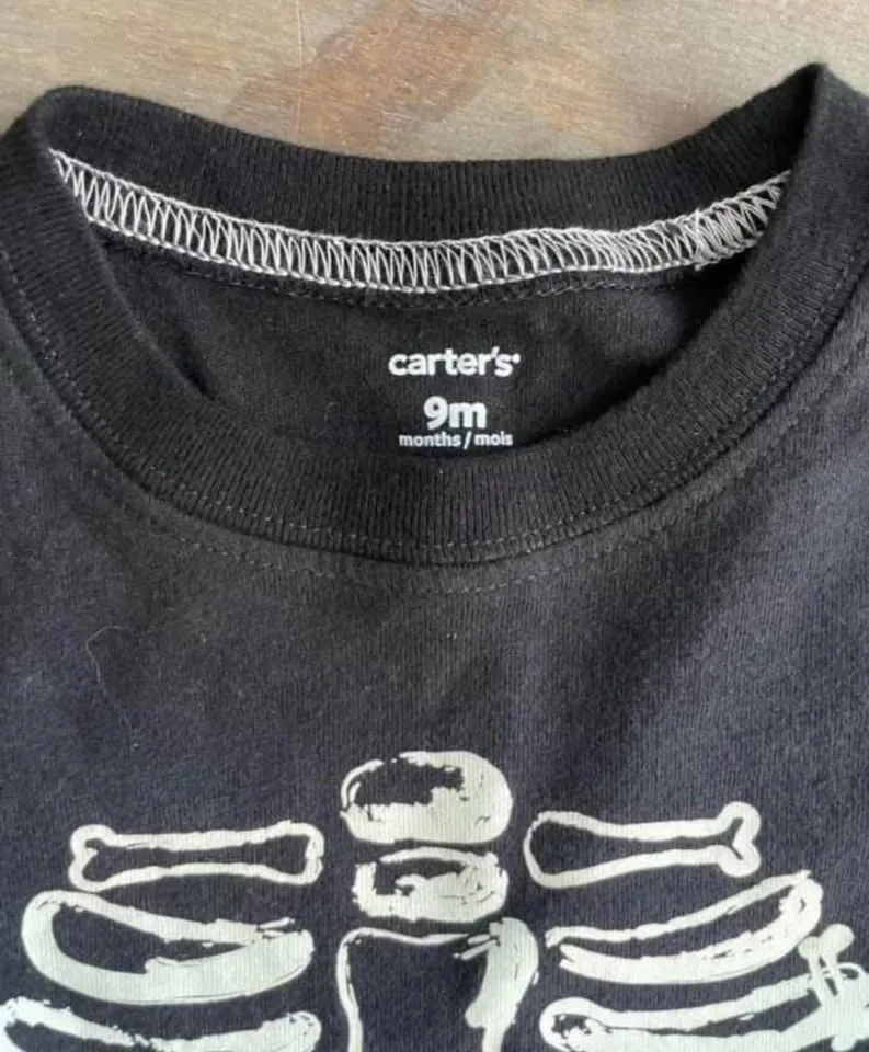 SKELETON Halloween Baby Long Sleeve Shirt Size 9 months image indicator(2)