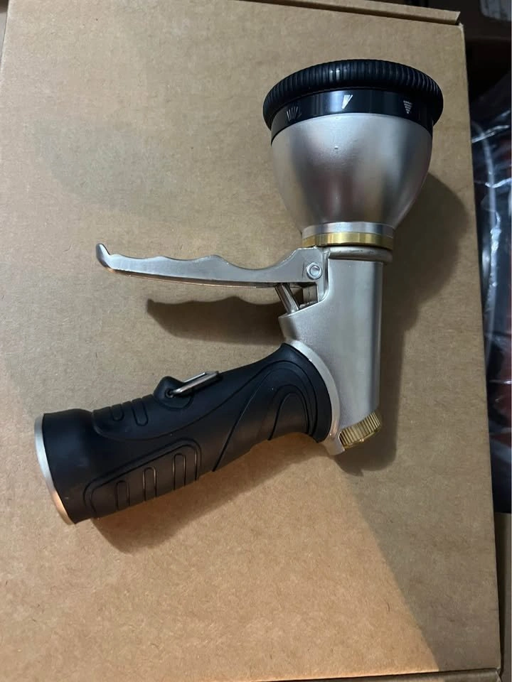 Heavy Duty Metal Garden Hose Nozzle Multi-Pattern - photo 2