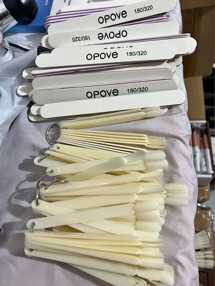 Nail Files, Swatch Sticks, and Dust Brushes