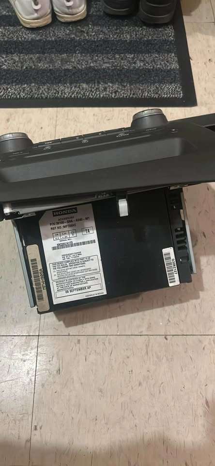 2006-2011 Honda Civic Radio - photo 2