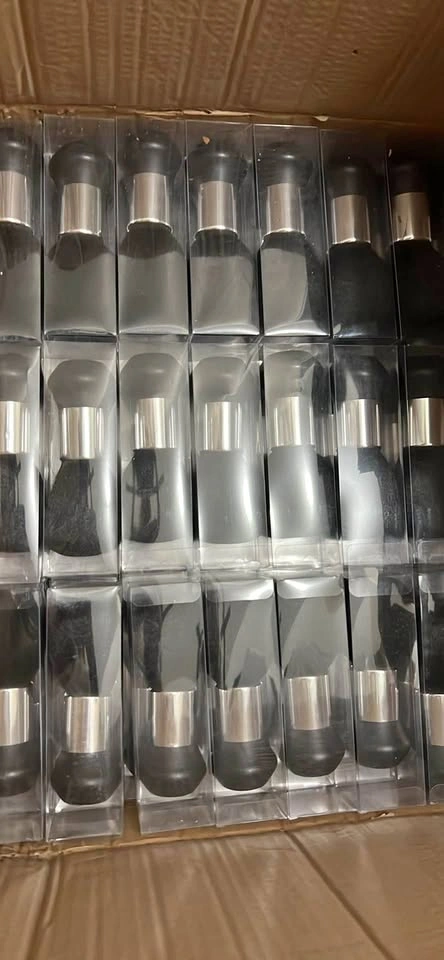 Whole Box of Brushes - 40pcs - New