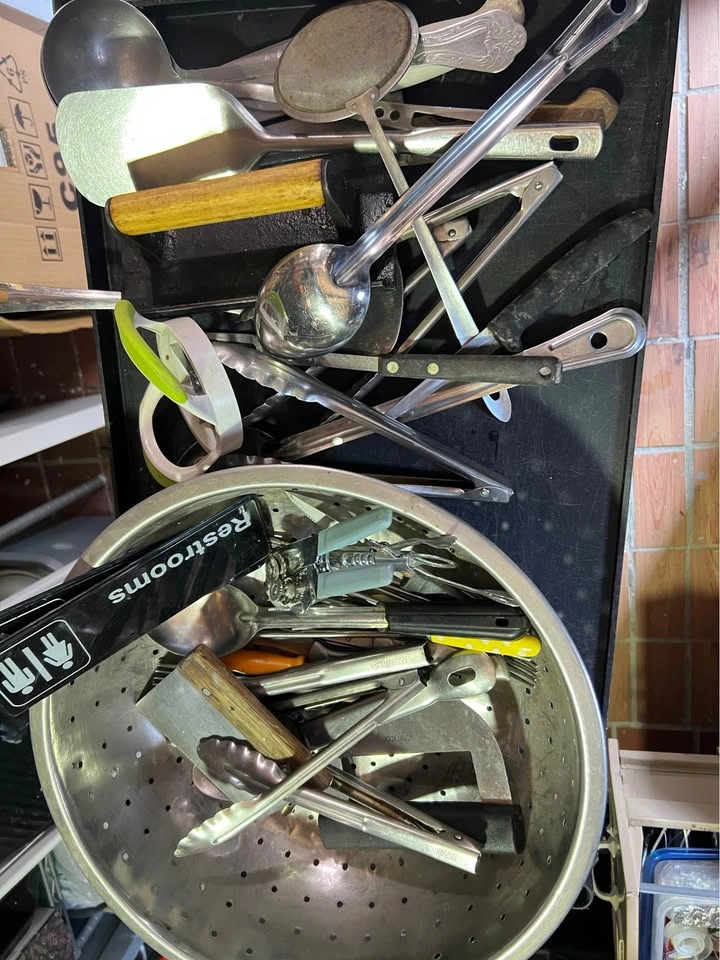 All stainless steel kitchen items: 3 for $5 - photo 3