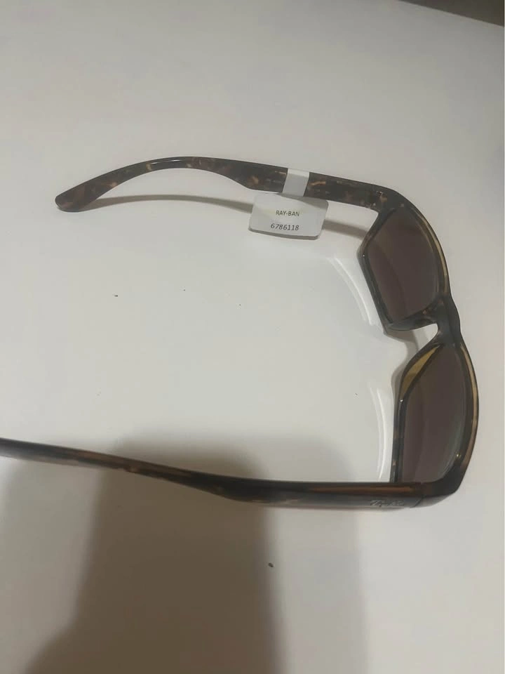 Ray-Ban Sunglasses - photo 3