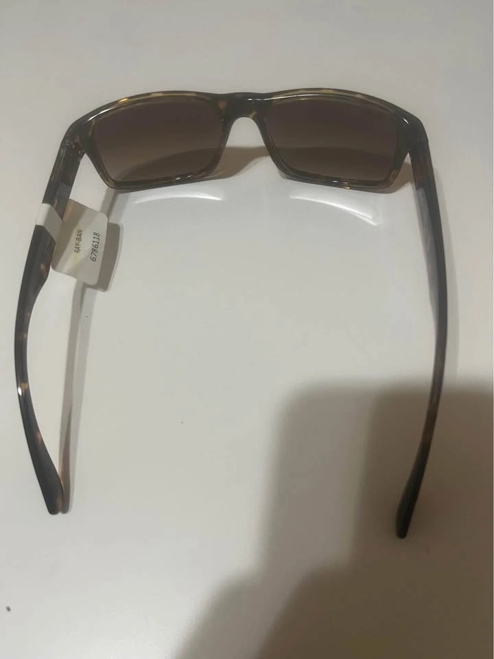 Ray-Ban Sunglasses - photo 4