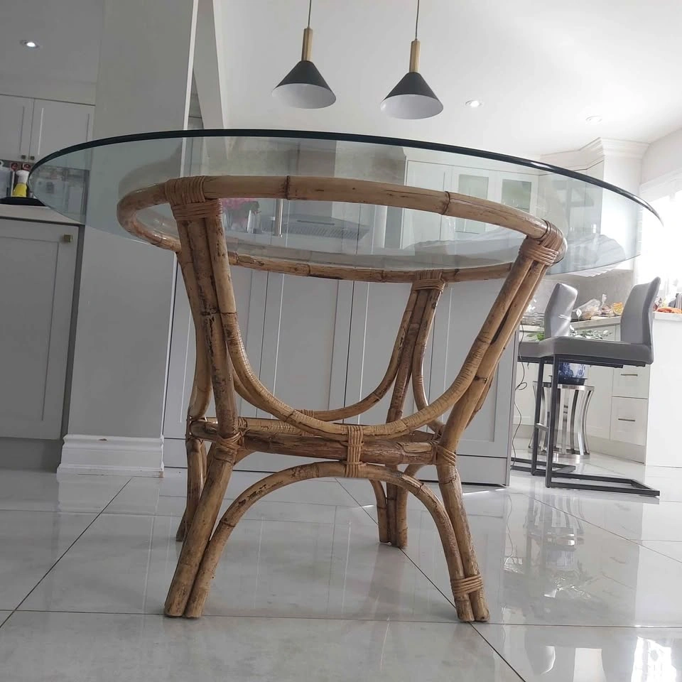 Round Glass Dining Table - photo 2