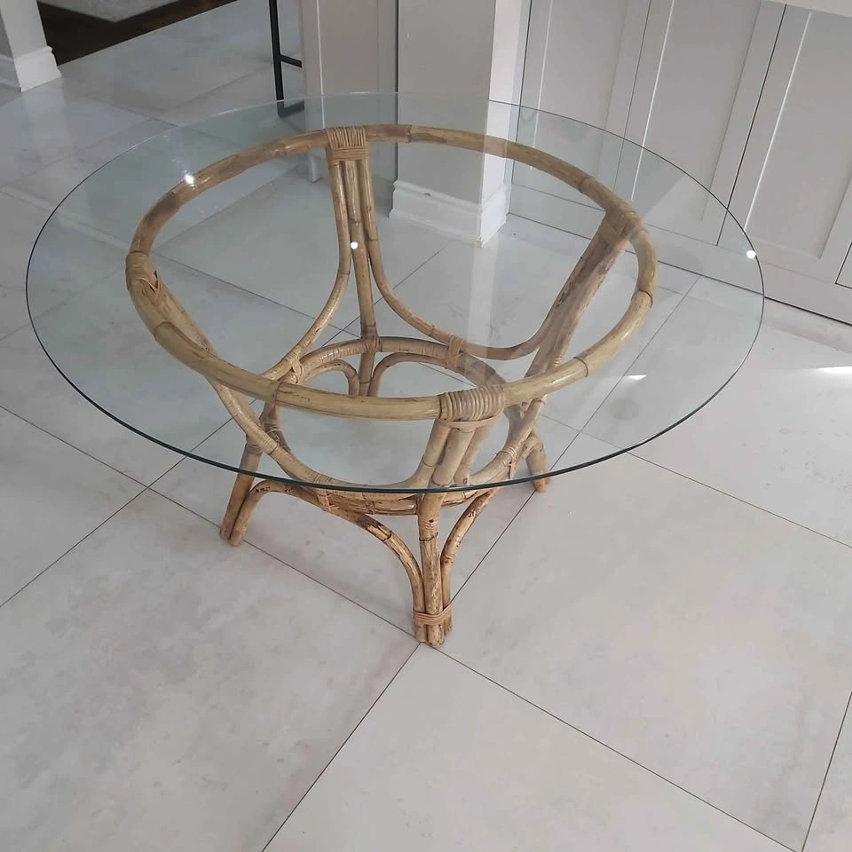Round Glass Dining Table - photo 3