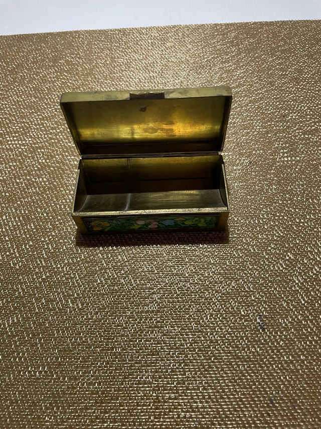 Antique Chinese Cloisonné Box - photo 3