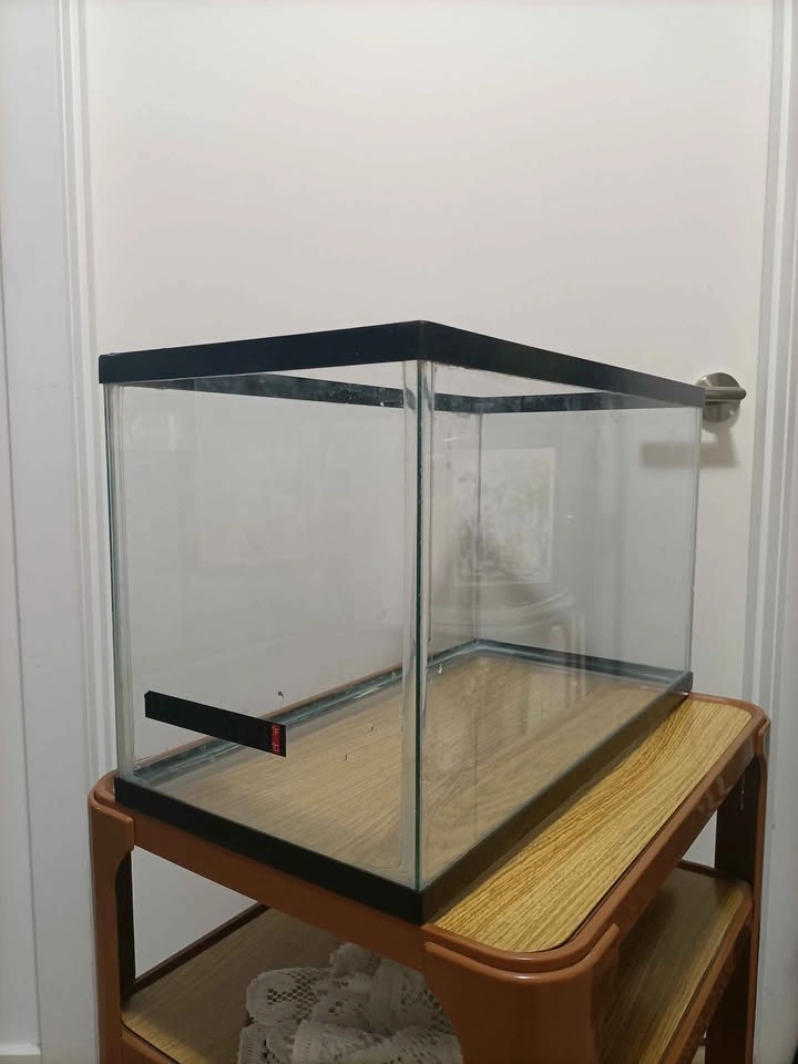 Aquarium/Terrarium Tank - photo 2