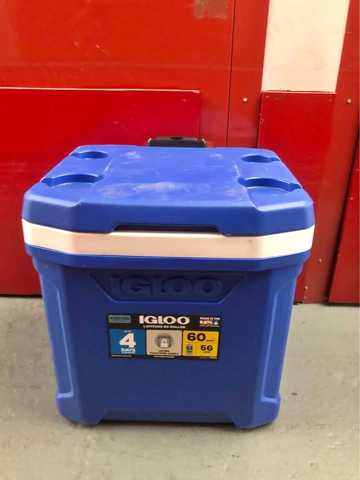 Igloo Latitude 60 Roller Cooler
