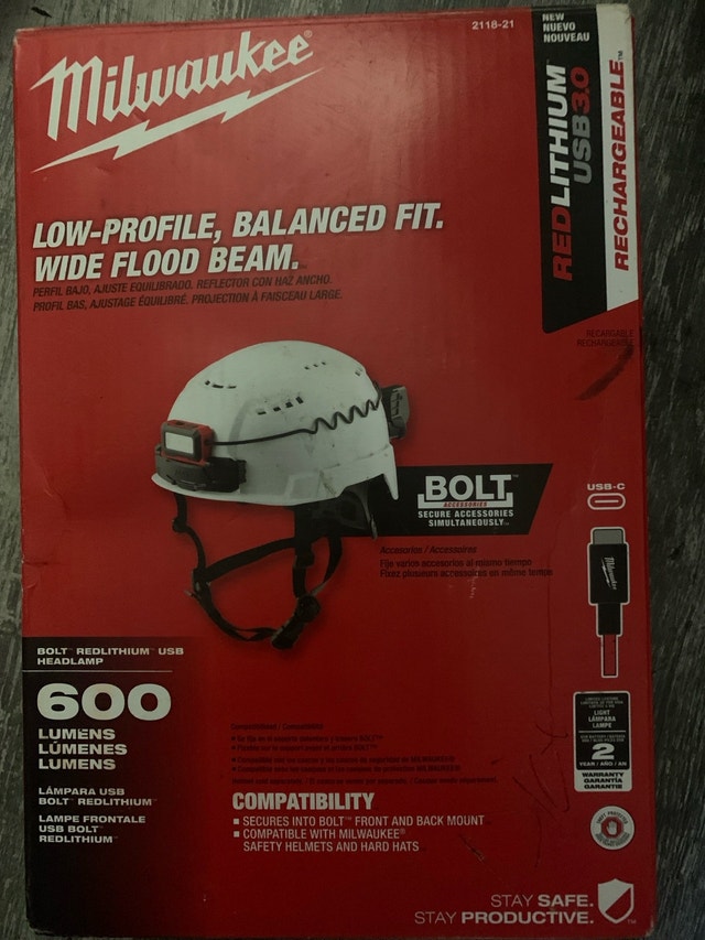 Brand New Milwaukee 600 Lumens Headlamp
