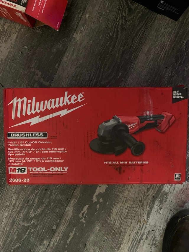 Milwaukee M18 Brushless Grinder - Brand New