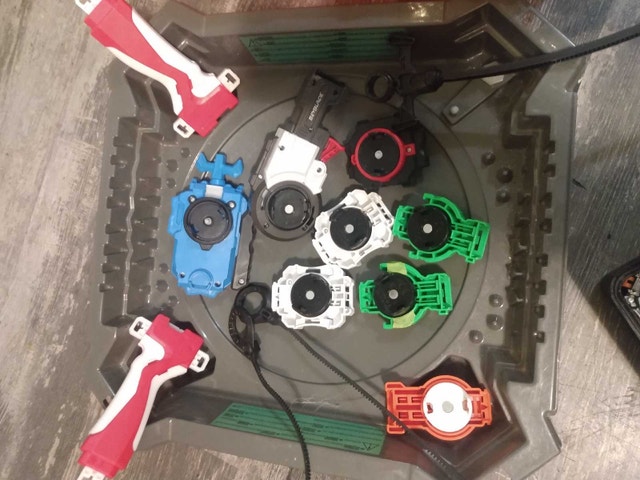 Large Beyblade Collection - photo 5
