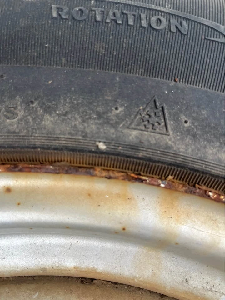 Hankook P265/70R18 All Weather Tires and Rims - photo 4