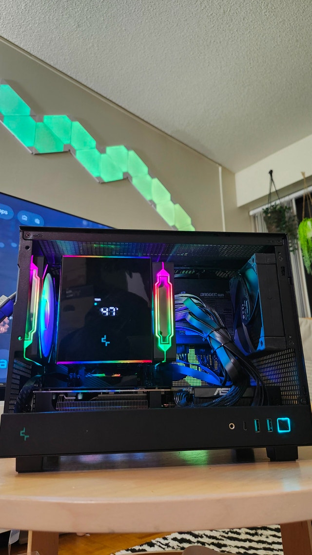 5070TI Mini Gaming PC Black | Ryzen 5 7600X 32GB DDR5 - photo 3