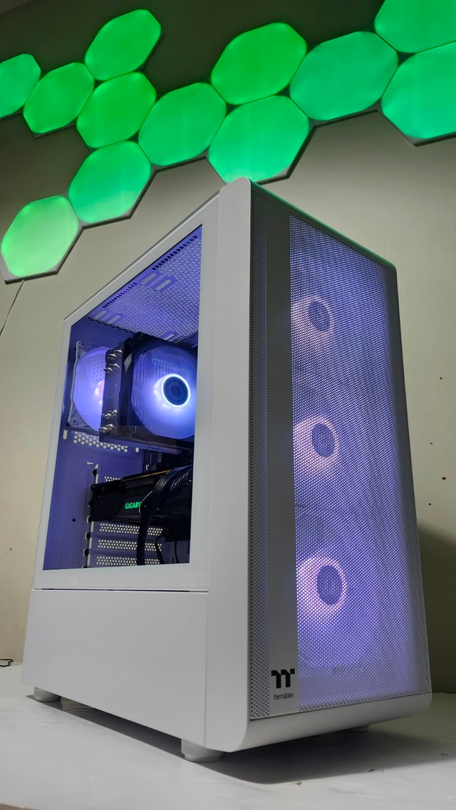 RTX 2080 Gaming PC - Ryzen 5 3600, 16GB DDR4 - photo 2
