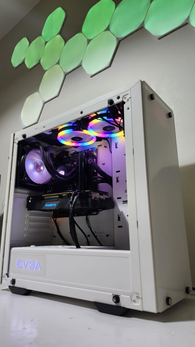 Budget Gaming PC ! i5 8600K + GTX 1070 ROG + 16GB ram - photo 4