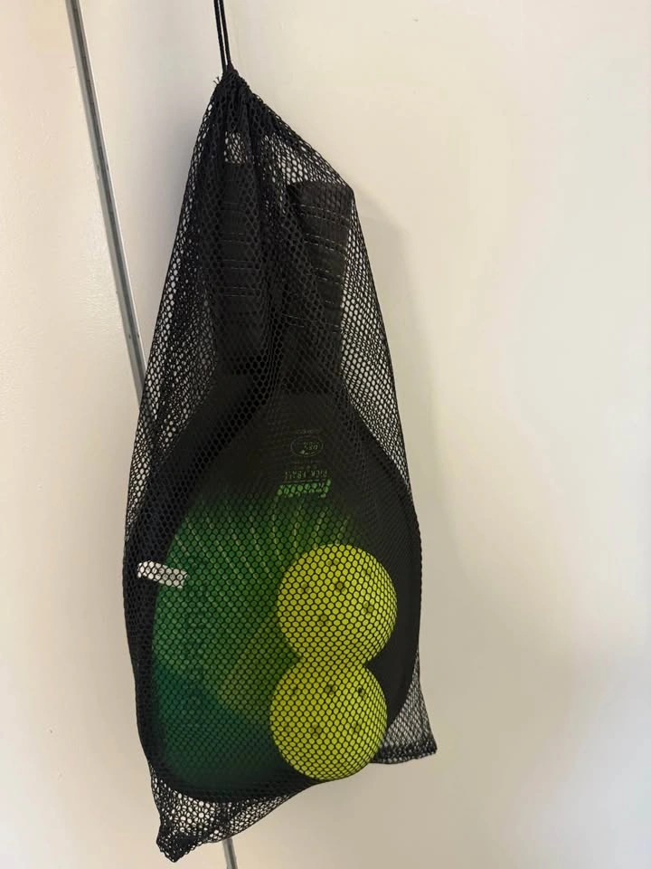 Pickleball Set - 2 Paddles, Balls, Case - photo 2