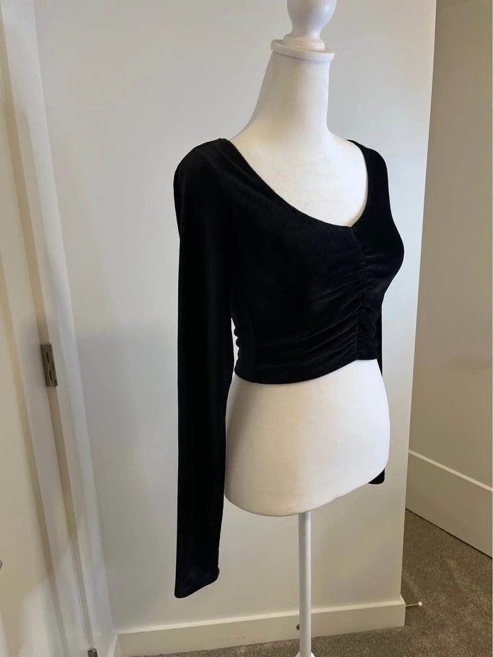 ARDENE Black Ribbed Ruched Long-Sleeve Crop Top - Size M - photo 3