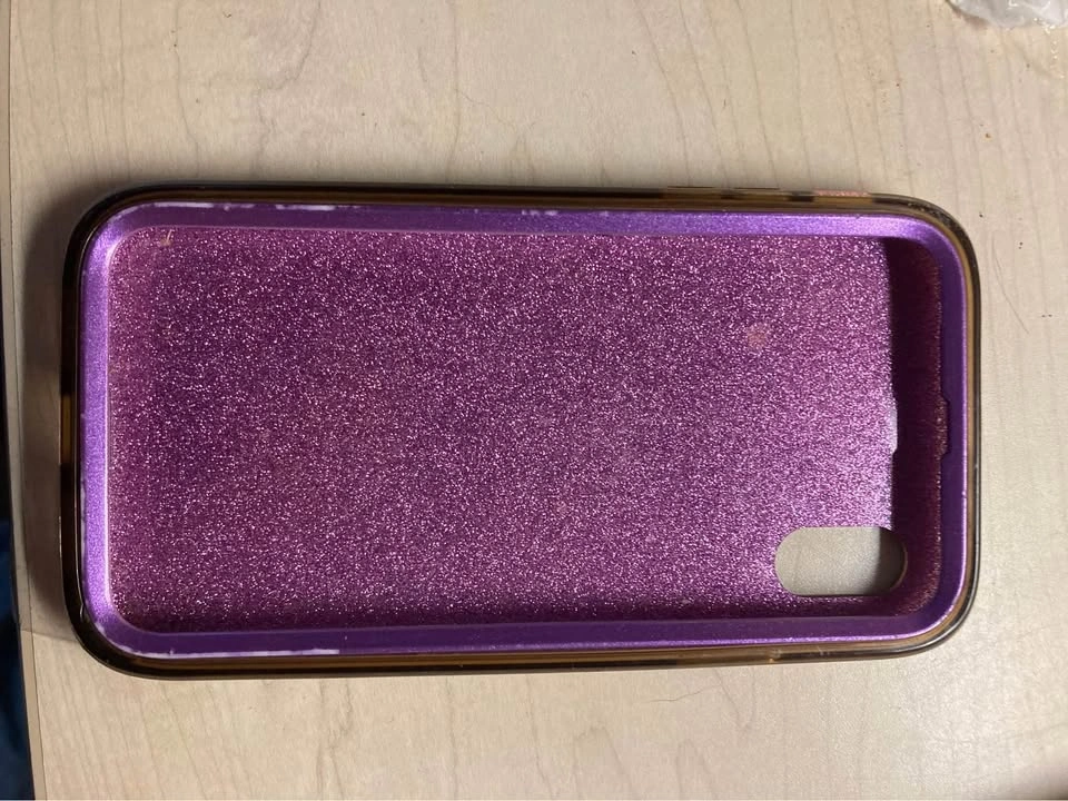 Purple iPhone case for XR - photo 2