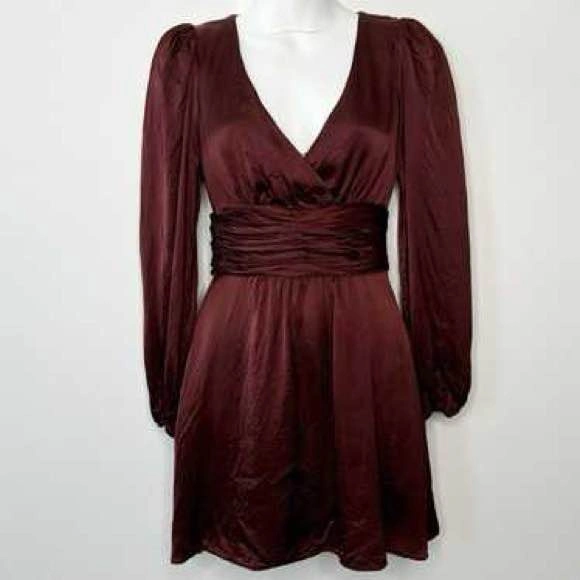 EUC WILFRED ARITZIA Deep Burgundy V-Neck Long Sleeve Rhythm Dres - photo 2