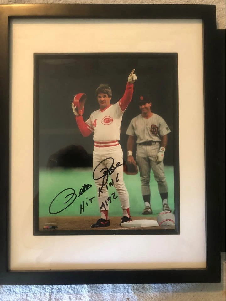 2 Authentic Pete Rose Framed Autographed Photos - photo 2