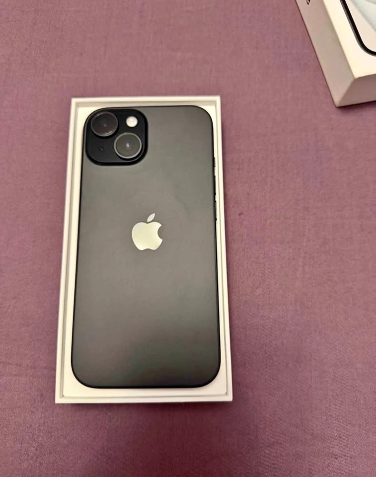 iPhone 15