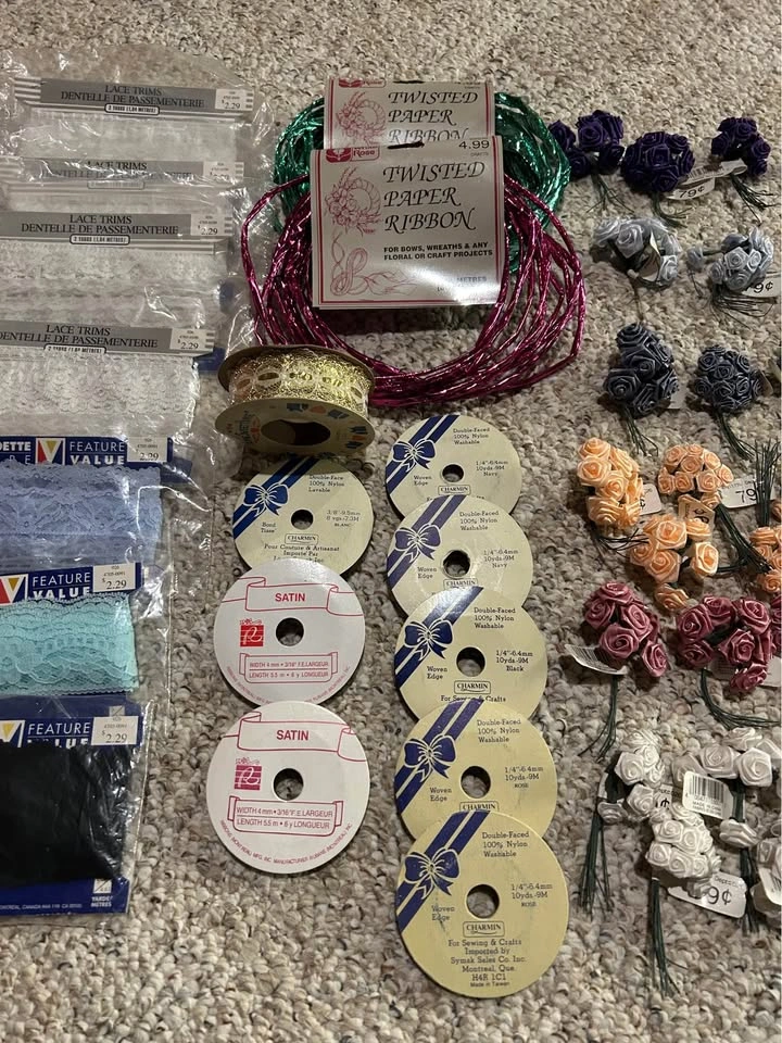 New Craft Ribbon, Trim, Flowers & Supplies - 60 Items Lot - photo 3