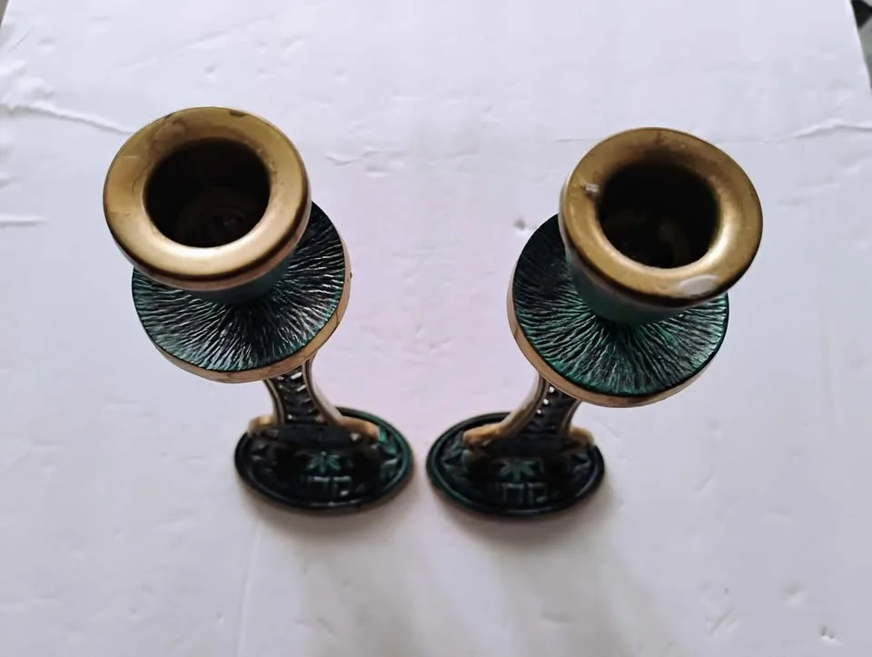 VINTAGE ISRAEL JEWISH HEBREW BRASS ENAMEL CANDLESTICKS image indicator(5)