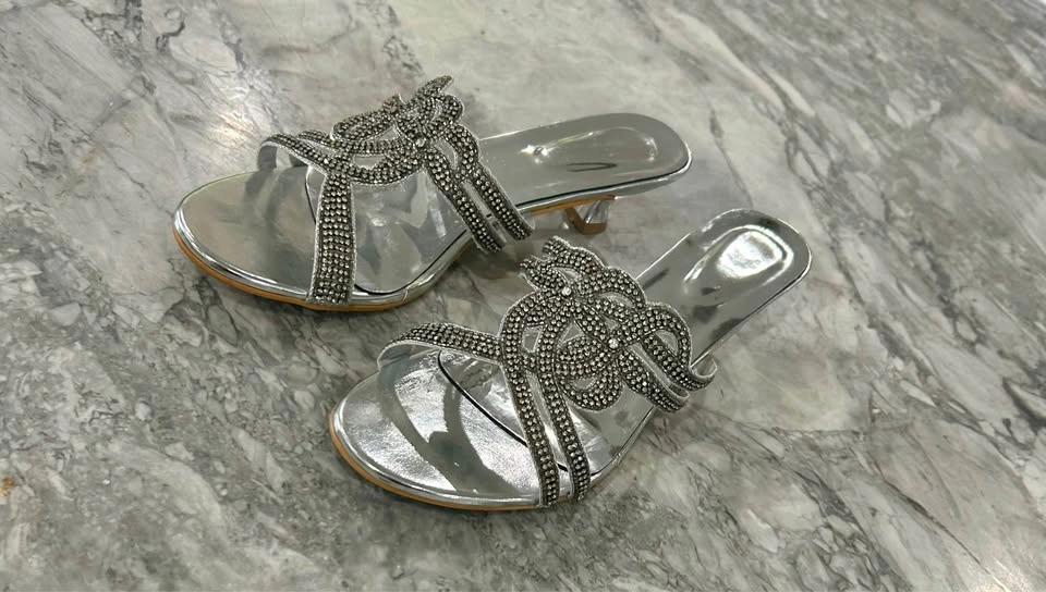 Brand New Silver Rhinestone Heels - Women’s size 9 - photo 2