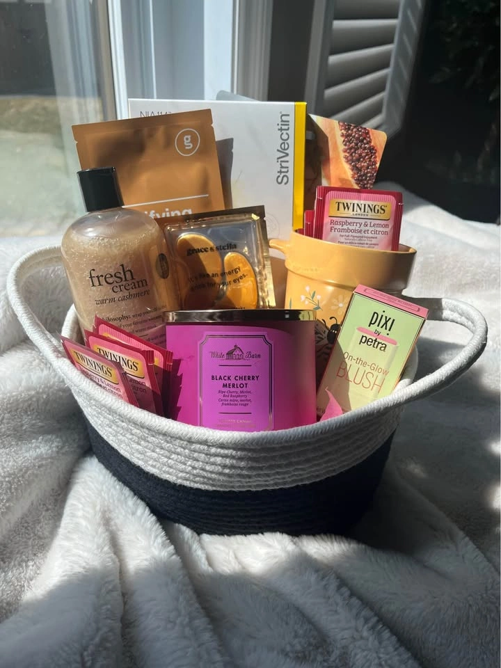 Mother's Day Gift Basket - photo 2