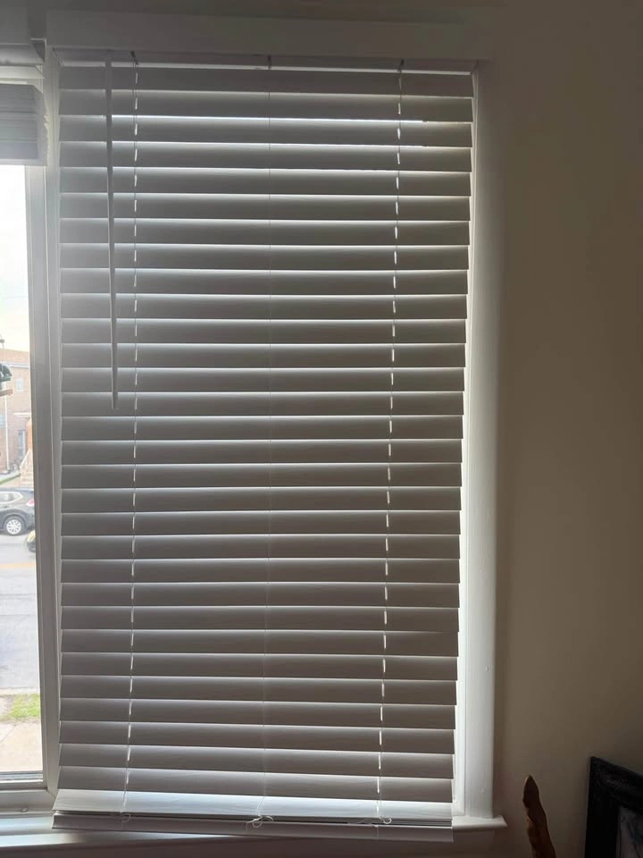 Pair of New Wood Blinds - photo 3